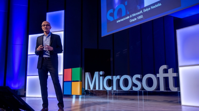 Satya Nadella present Microsoft 365 Copilot AI-powered version of the software